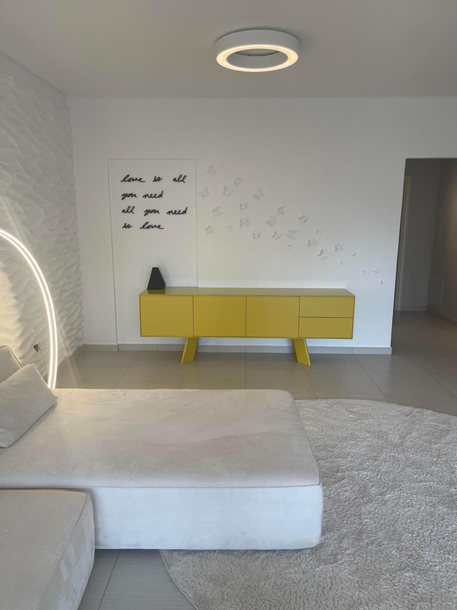 Omni House White Ioannina Exterior foto